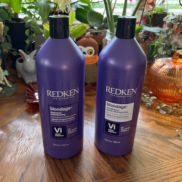 REDKIN BLONDAGE Shampoo and Conditioner Jumbo Size Set. Brand New Never Used.